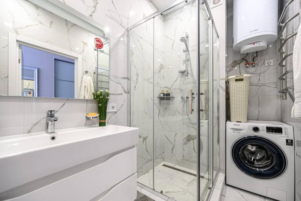 Комфортные Апартаменты 36 Жемчужина Odesa Exterior foto