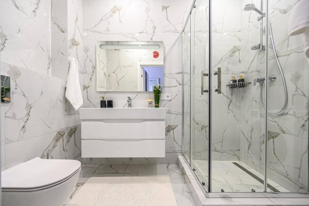 Комфортные Апартаменты 36 Жемчужина Odesa Exterior foto