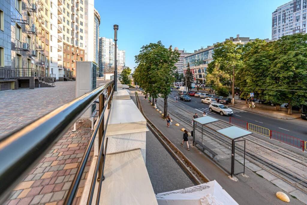 Комфортные Апартаменты 36 Жемчужина Odesa Exterior foto