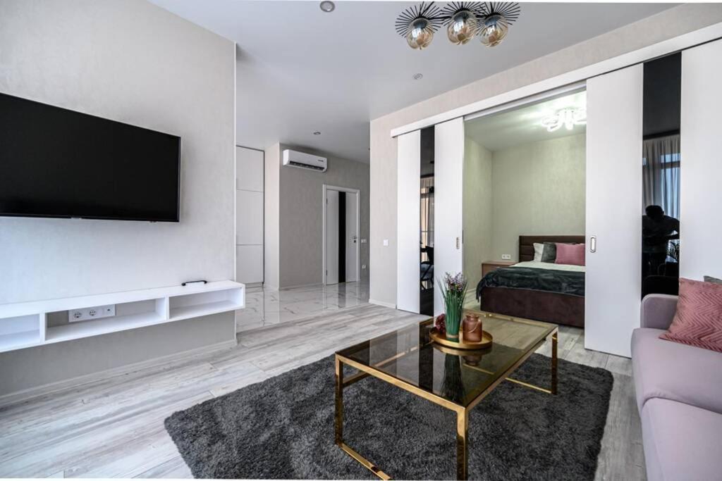 Комфортные Апартаменты 36 Жемчужина Odesa Exterior foto