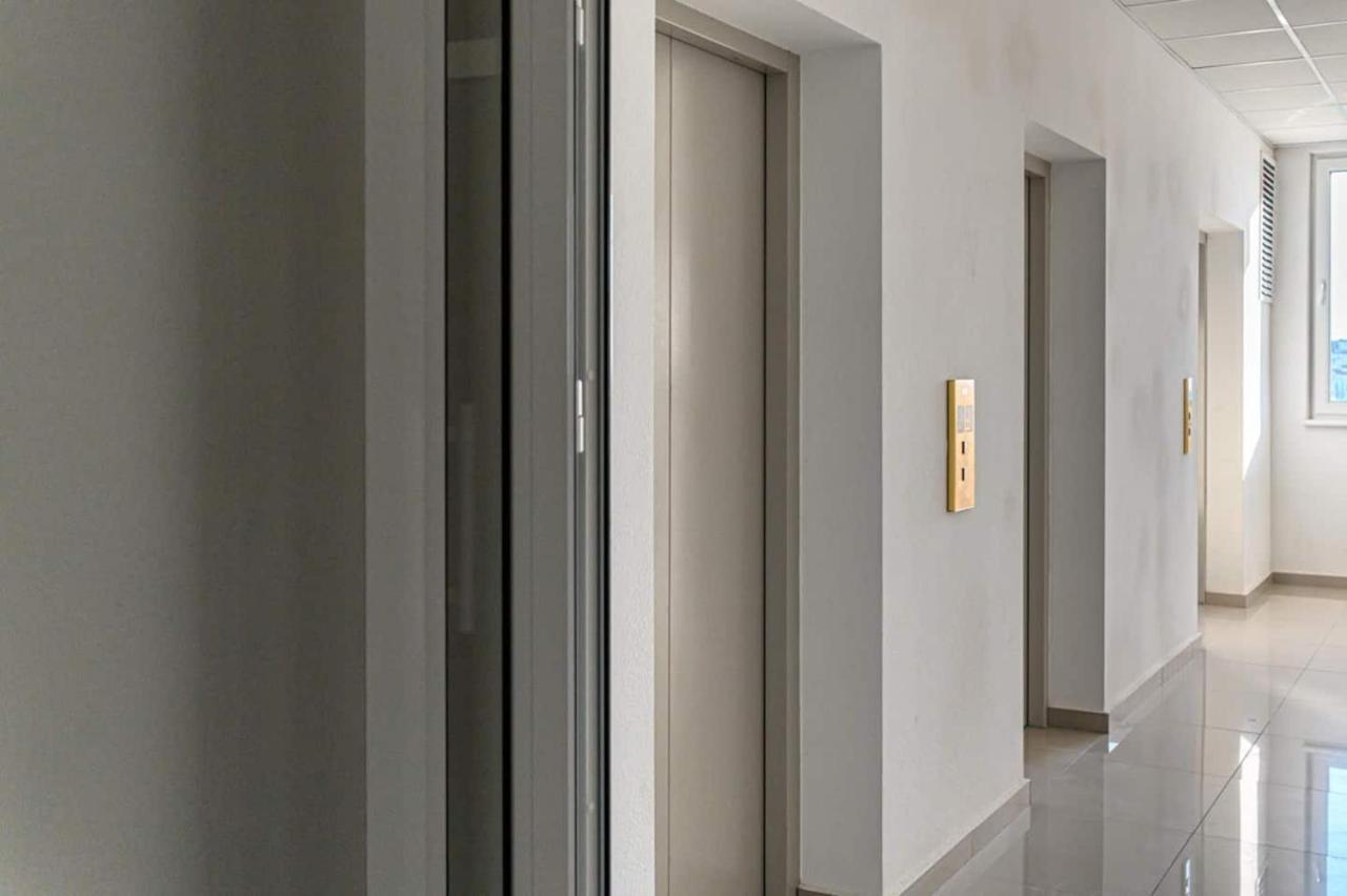 Комфортные Апартаменты 36 Жемчужина Odesa Exterior foto