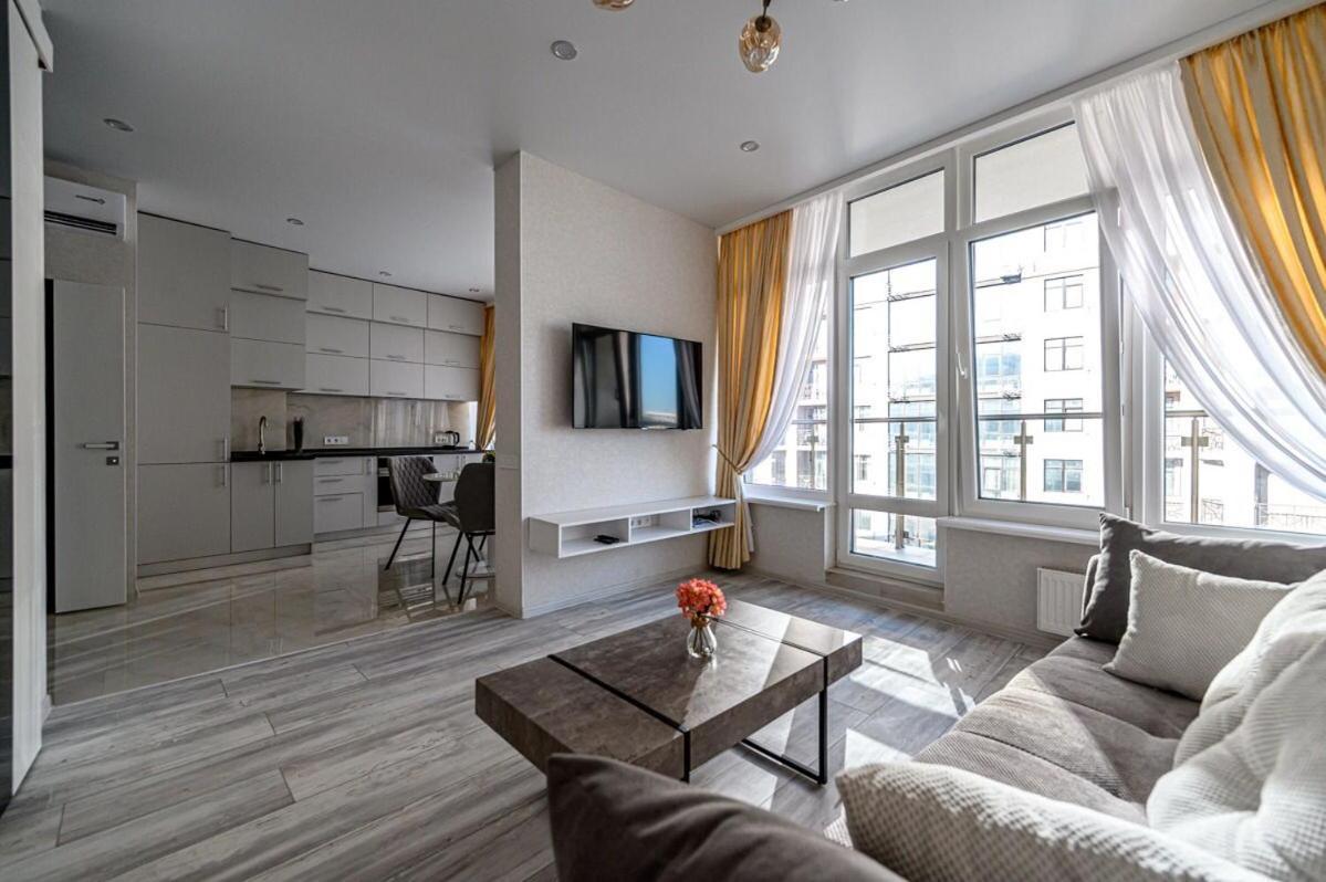 Комфортные Апартаменты 36 Жемчужина Odesa Exterior foto